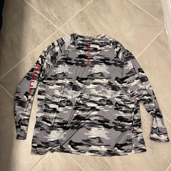 Huk Camo Long Sleeve Shirt with Red Accents - Picture 2 of 2
